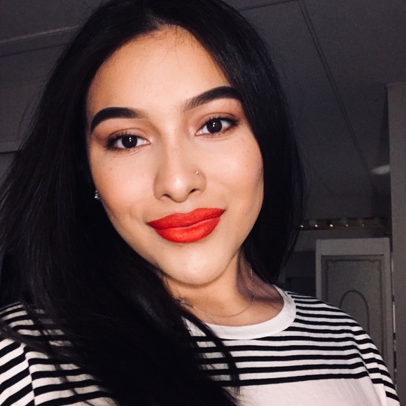 Meet your Posher, Darlyn - Picture 1 of 1